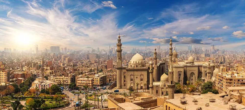 What city is known as the 'city of a thousand minarets'?